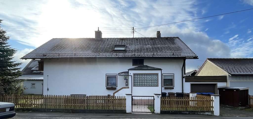 Immobilie in Peiting - * Ein Haus voller Möglichkeiten *
-  Mit Kreativität und attraktiven staatlichen Förderungen zum Ei - Bild 1