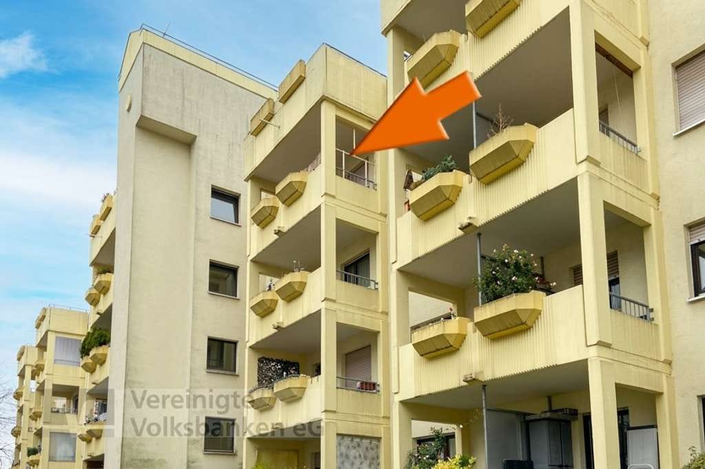Immobilie in Tamm - Attraktive 2-Zimmer-Wohnung mit Balkon & Tiefgaragenstellplatz-FREI - Bild 1