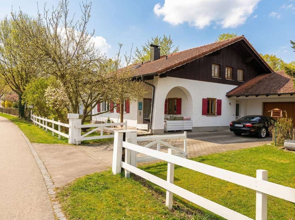 Immobilie in Geltendorf - Ein Zuhause zum Ankommen - charmantes Einfamilienhaus in idyllischer Lage in Kaltenberg (Geltendorf) - Bild 2