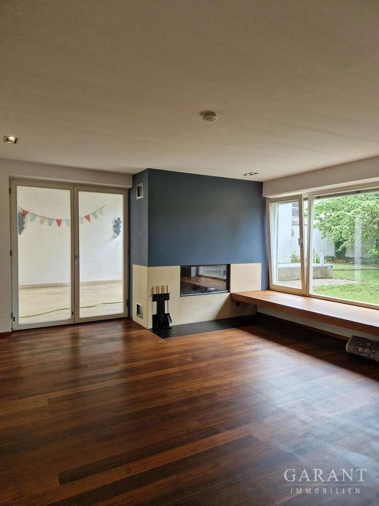 Immobilie in Arnstorf - Luxuriöse Stadtvilla mit Atrium, Garten und Wellnessoase - Bild 2