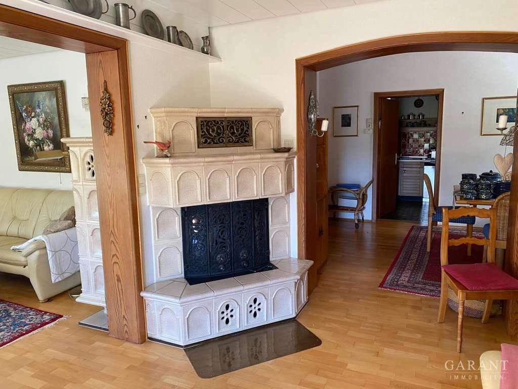 Immobilie in Waldfischbach-Burgalben -  Charmantes Einfamilienhaus mit großem Grundstück und viel Potenzial - Bild 3