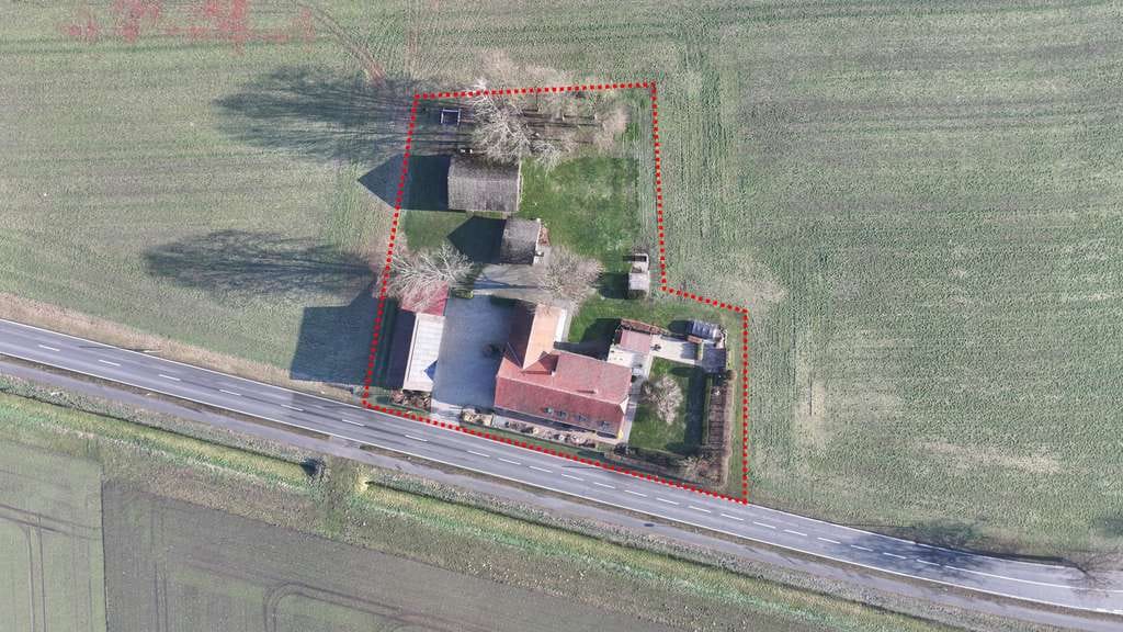 Immobilie in Espelkamp - Großes Landhaus in stadtnaher Alleinlage auf einem ca. 3.702 m² Grundstück... - Bild 3