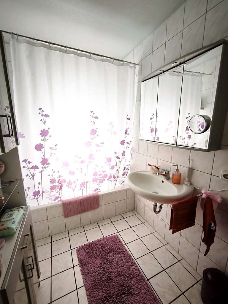 Immobilie in Mengerskirchen - Schöne Doppelhaushälften in idyllischer Lage! Eine Haushälfte oder beide Haushälften im Paket! - Bild 4