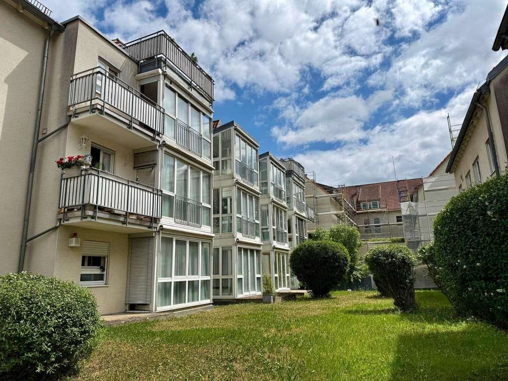 Immobilie in Weinsberg - Barrierefreie 1,5-Zimmer-Wohnung mit modernem Bad, Aufzug & Tiefgaragenstellplatz - Bild 0