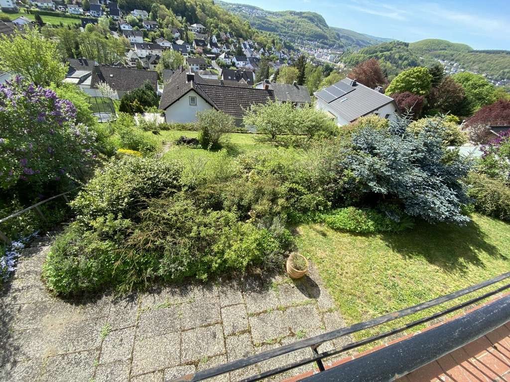Immobilie in Kirn - Lichtdurchflutetes Wohnjuwel mit Panoramablick in Kirn - Bild 2