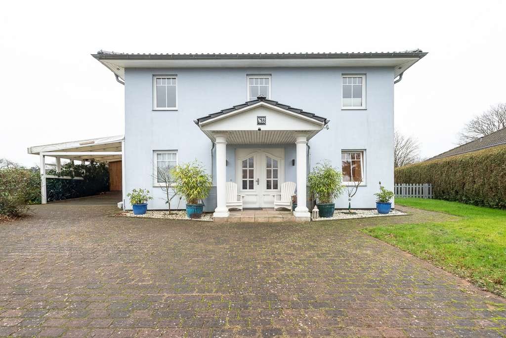 Immobilie in Todendorf - Stilvoll. Groß. Ruhig. – Ihr Toskanahaus zum Ankommen - Bild 1