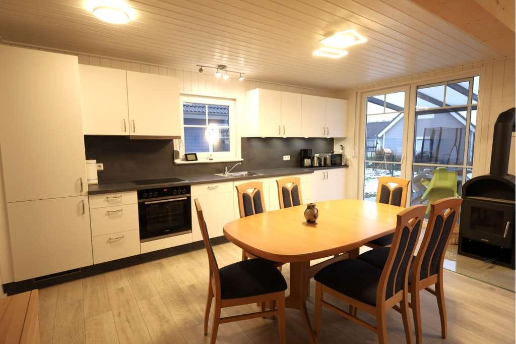 Immobilie in Wandlitz - Urlaubsfeeling! Ferienhaus Zerpenschleuse - Bild 4