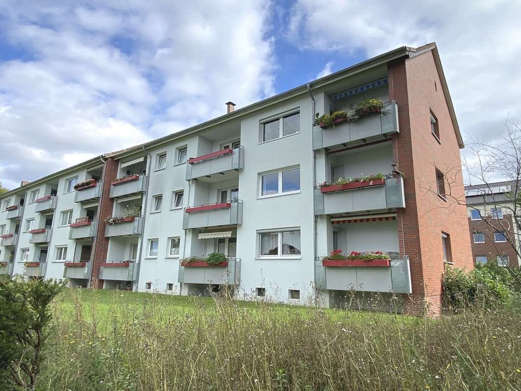 Immobilie in Kiel - 2 Zimmer Handwerkerwohnung zentral in Kiel-Wellingdorf - Bild 2