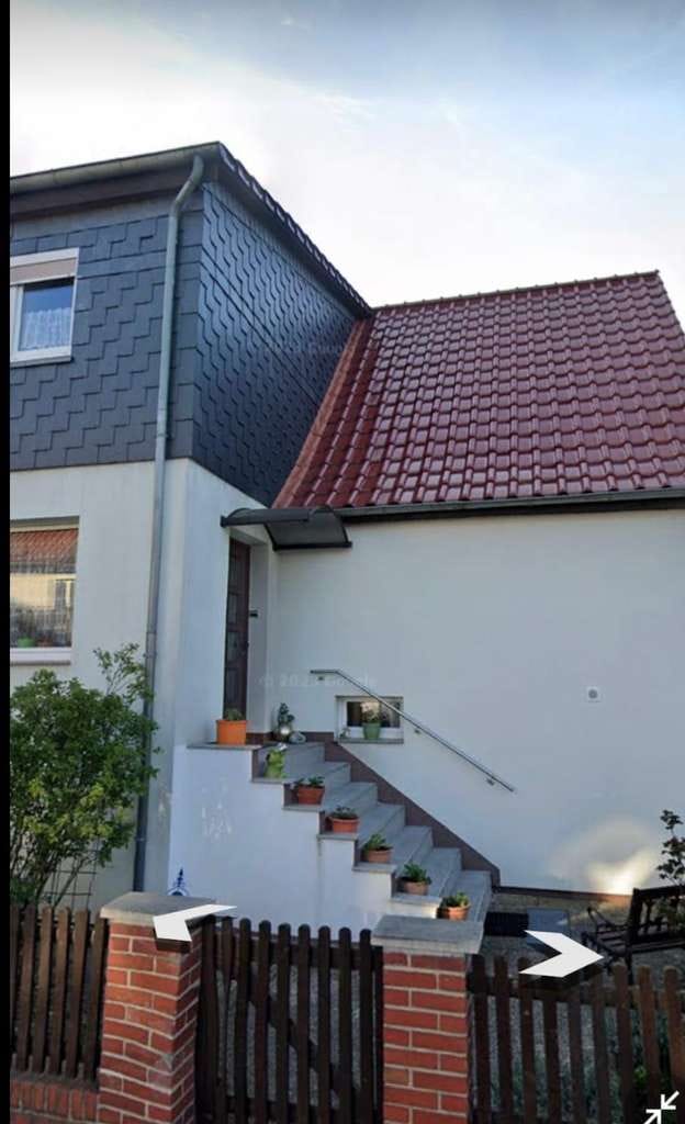 Immobilie in Weyhausen - Einfamilienhaus mit Einliegerwohnung und zusätzlichem Baugrundstück - Bild 0