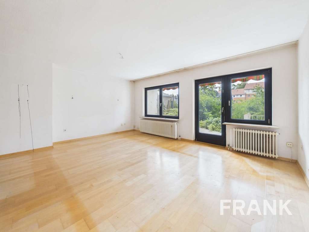 Immobilie in Plön - Reihenmittelhaus mit praktischer Grundrissstruktur und Modernisierungsspielraum - Bild 3