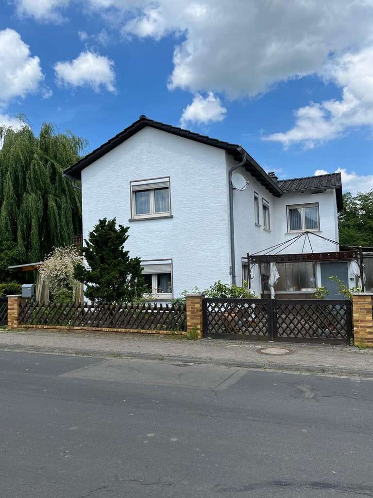 Immobilie in Glauburg - Saniertes EFH/2-FH inkl. Gartenland (1.503 m²) in idyllischer Lage - Erholung pur! - Bild 3