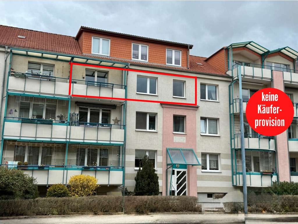 Immobilie in Neubrandenburg - HORN IMMOBILIEN++ Neubrandenburg, 4-Raum Eigentumswohnung, modernisiert, EBK und Stellplatz -bezugsf - Bild 0