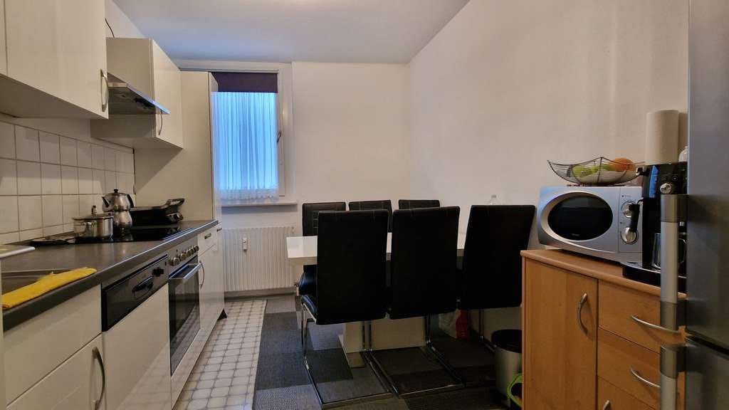 Immobilie in Neuburg an der Donau - 2 Zimmer Wohnung im 8. OG bietet tollen Ausblick über Neuburg! - Bild 4
