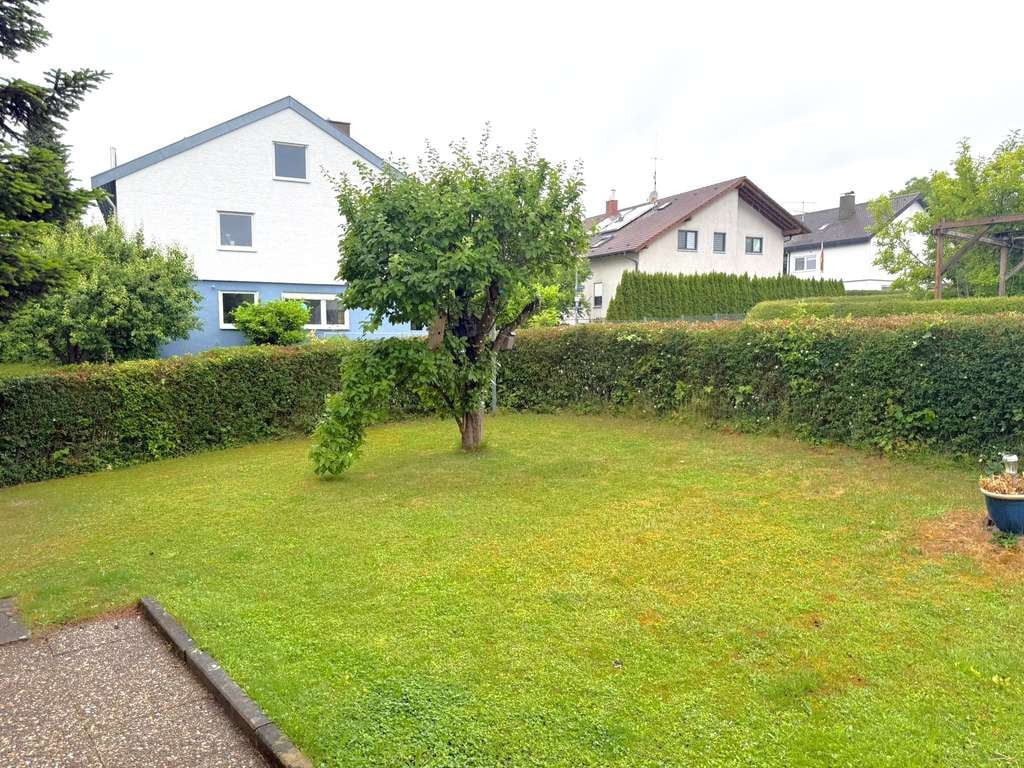 Immobilie in Hüttisheim - Vermietete Doppelhaushälfte zu verkaufen! Top B30 Anbindung - Bild 5
