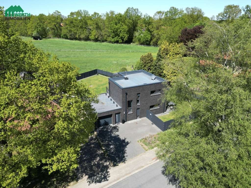 Immobilie in Bargstedt - Design trifft Ruhe – außergewöhnliches Haus für besondere Ansprüche *** 360 ° Rundgang *** - Bild 3