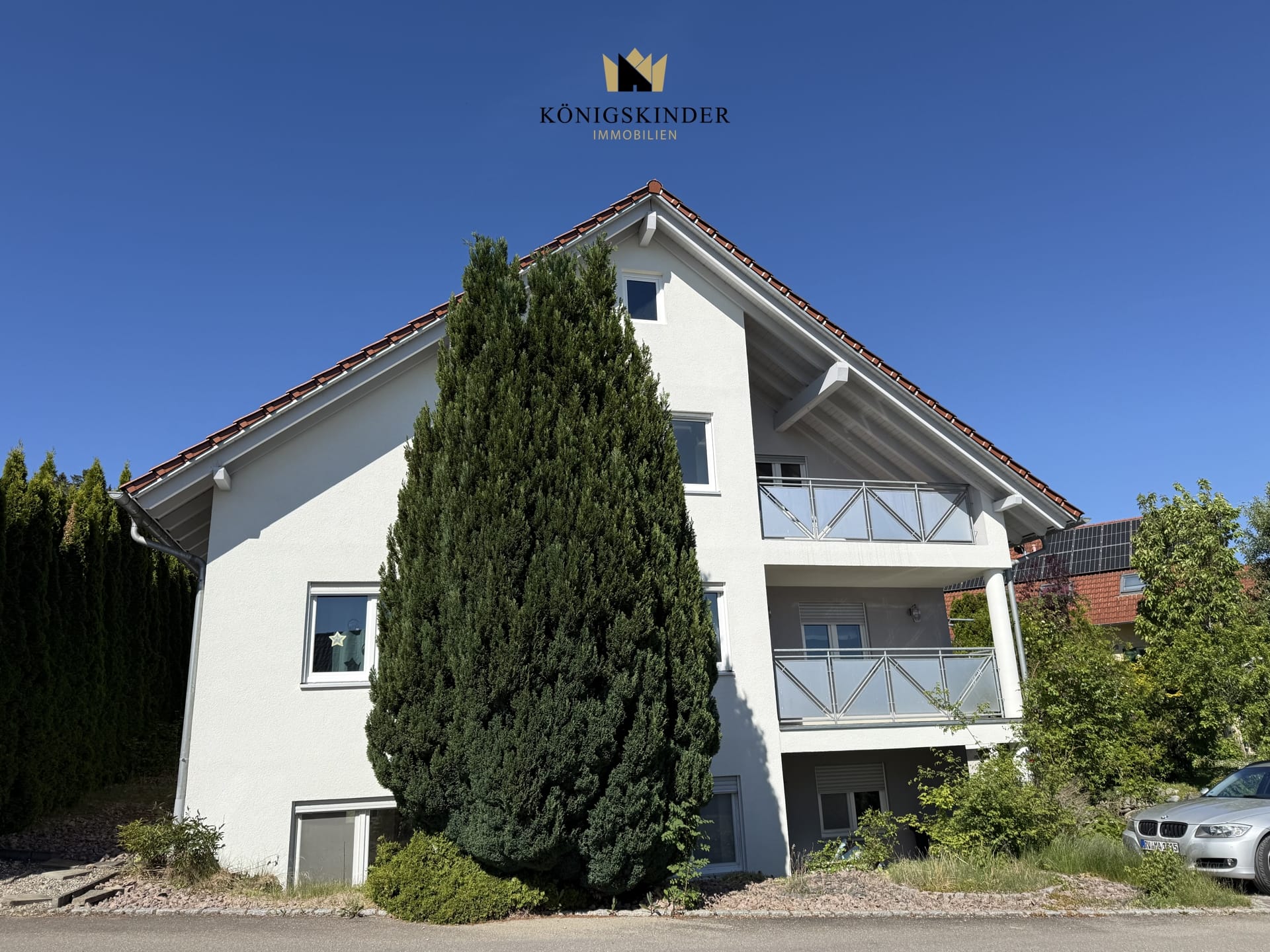 Immobilie in Wilhelmsdorf - 134 m² Wohnung-komplett renoviert- 3 Schlafzimmer-2 Bäder-2 Balkone - Bild 2