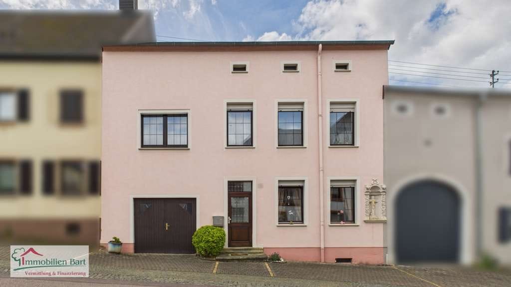 Immobilie in Perl - GRENZE L-SCHENGEN: GEPFLEGTES WOHNHAUS MIT GARTEN UND GARAGE - Bild 1