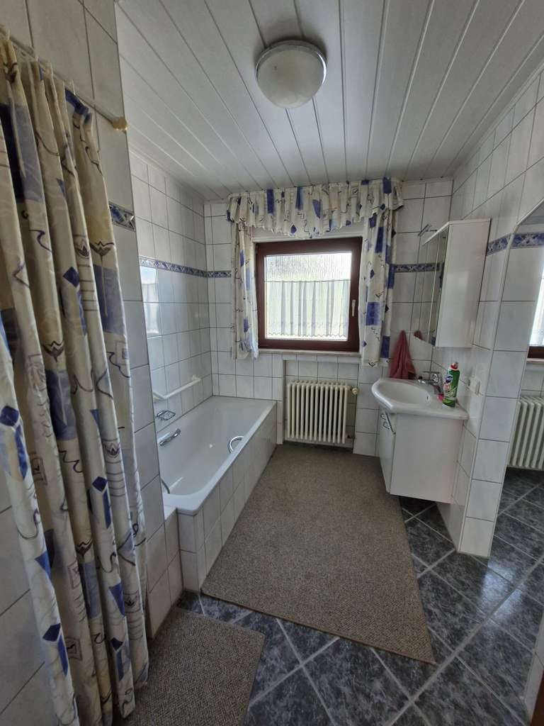 Immobilie in Graben-Neudorf - Geräumige Doppelhaushälfte in Graben-Neudorf - Bild 4