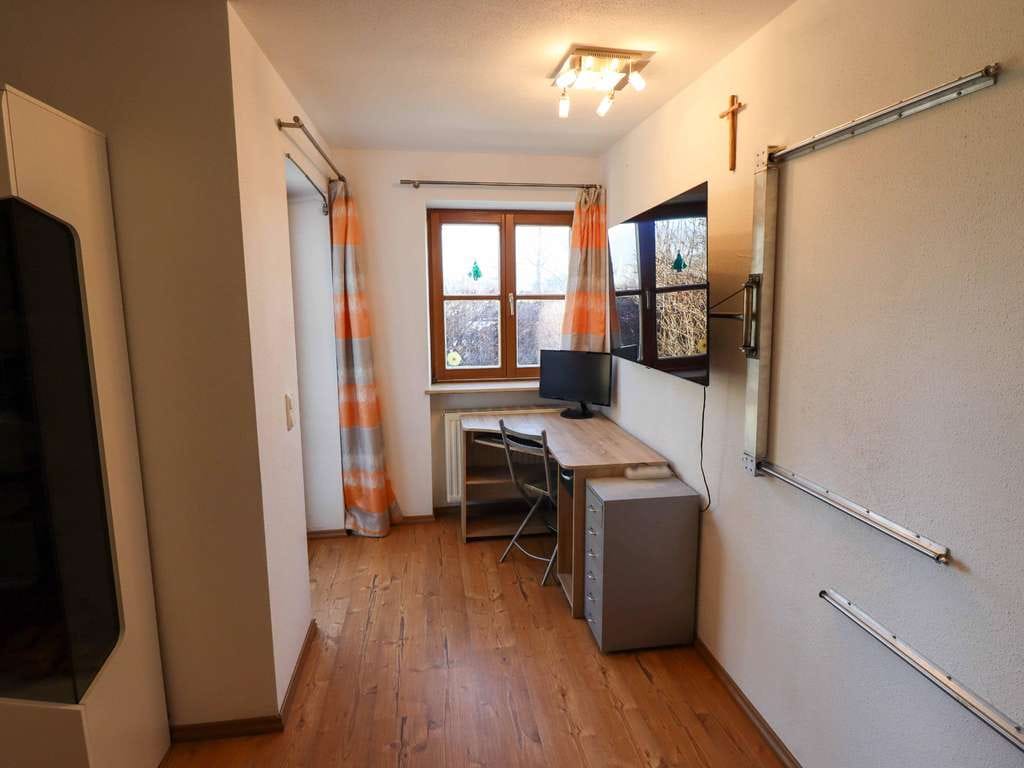 Immobilie in Rottenbuch - Gepflegtes 2-Zimmer-Apartment mit Terrasse und Tiefgaragenstellplatz - Bild 1