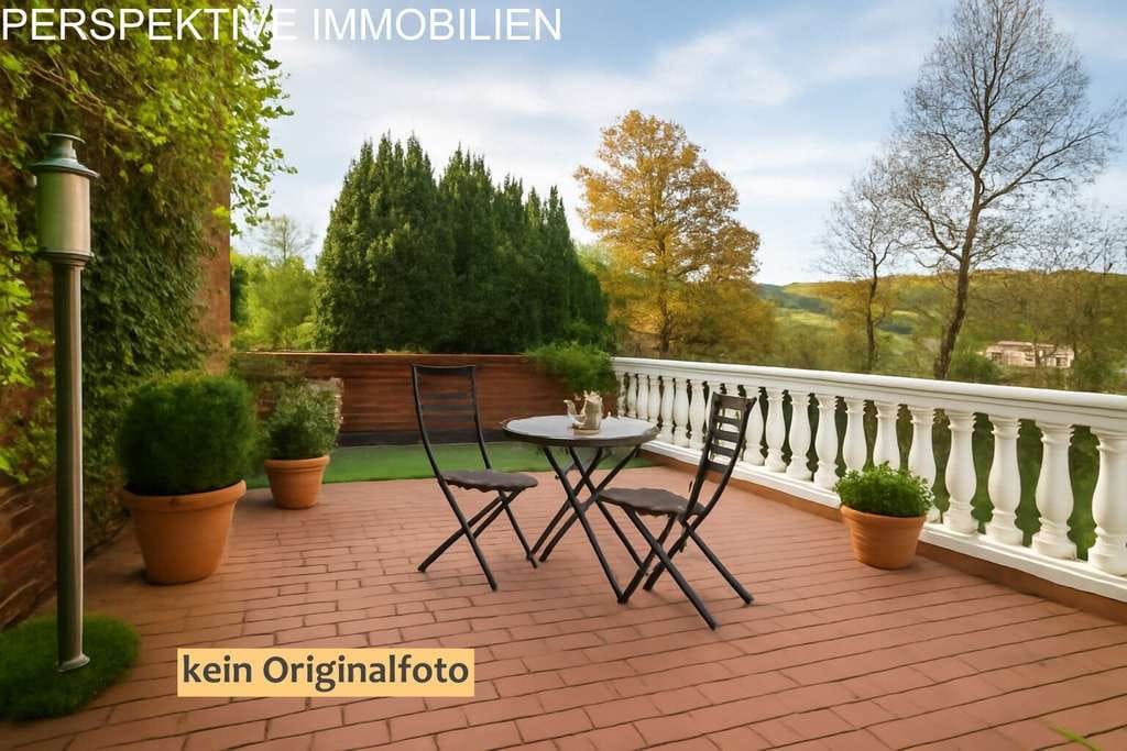Immobilie in Mossautal - Ländliches Anwesen - EFH mit Scheune und Nebengebäuden - Bild 0