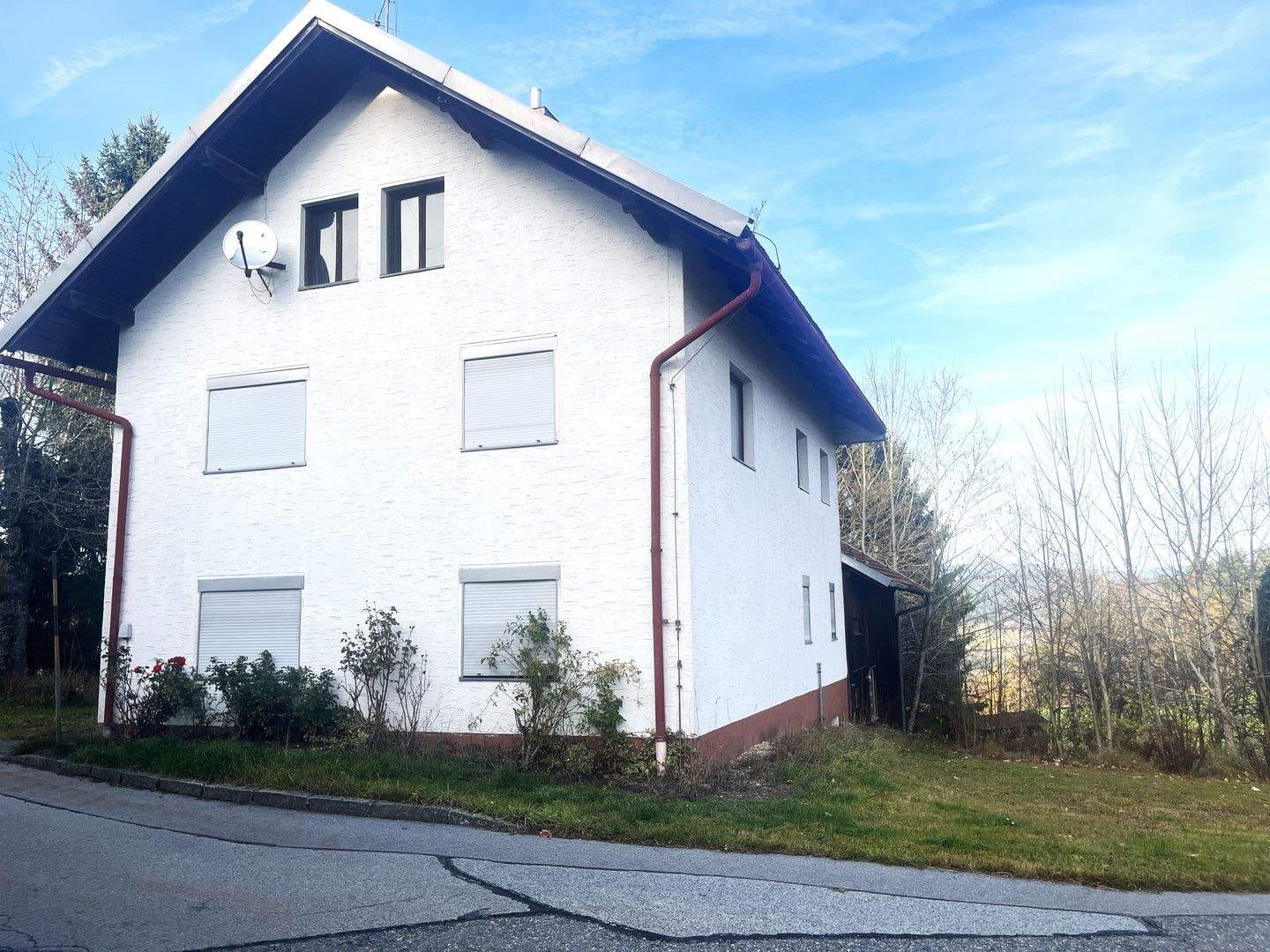 Immobilie in Innernzell - Ehem. Hofstelle mit 79.613 m² Grund (Wiesen/Wald) nähe Innerzell - Bild 2