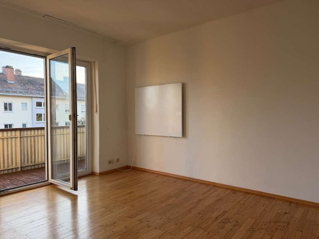 Immobilie in Augsburg - Perfekte Einsteigerwohnung in Göggingen (Erbbaurecht) zu verkaufen - Bild 3