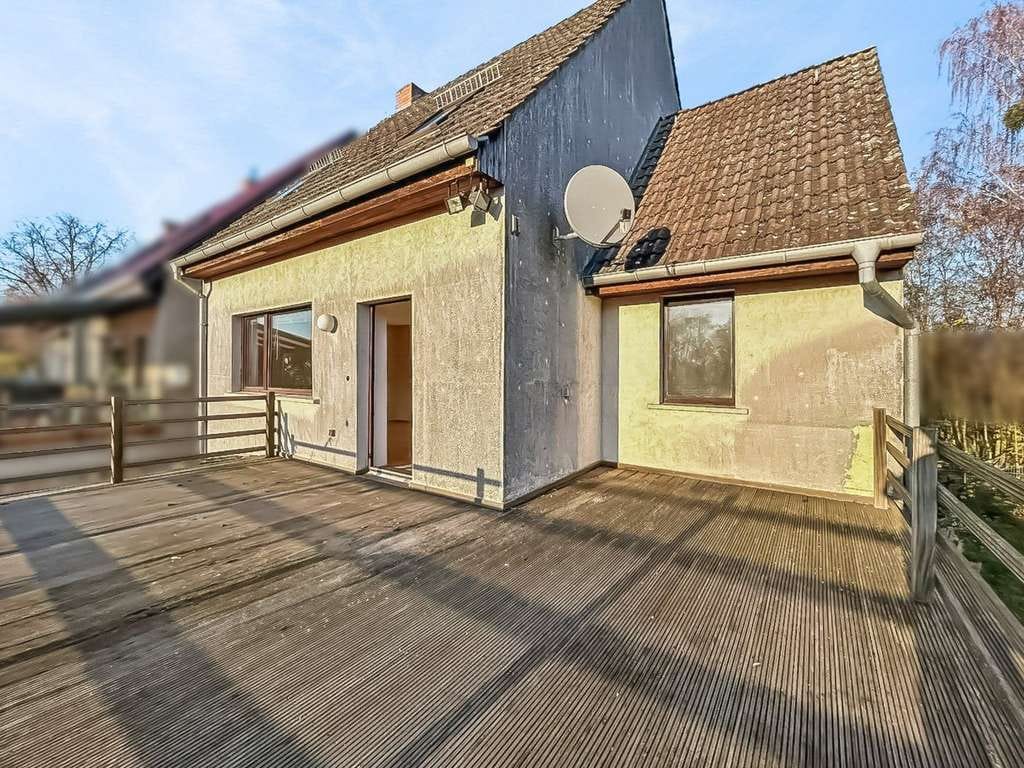 Immobilie in Werneuchen - Familienidyll mit großem Garten – Charmantes Einfamilienhaus mit Garage und Terrasse in Werneuchen - Bild 2