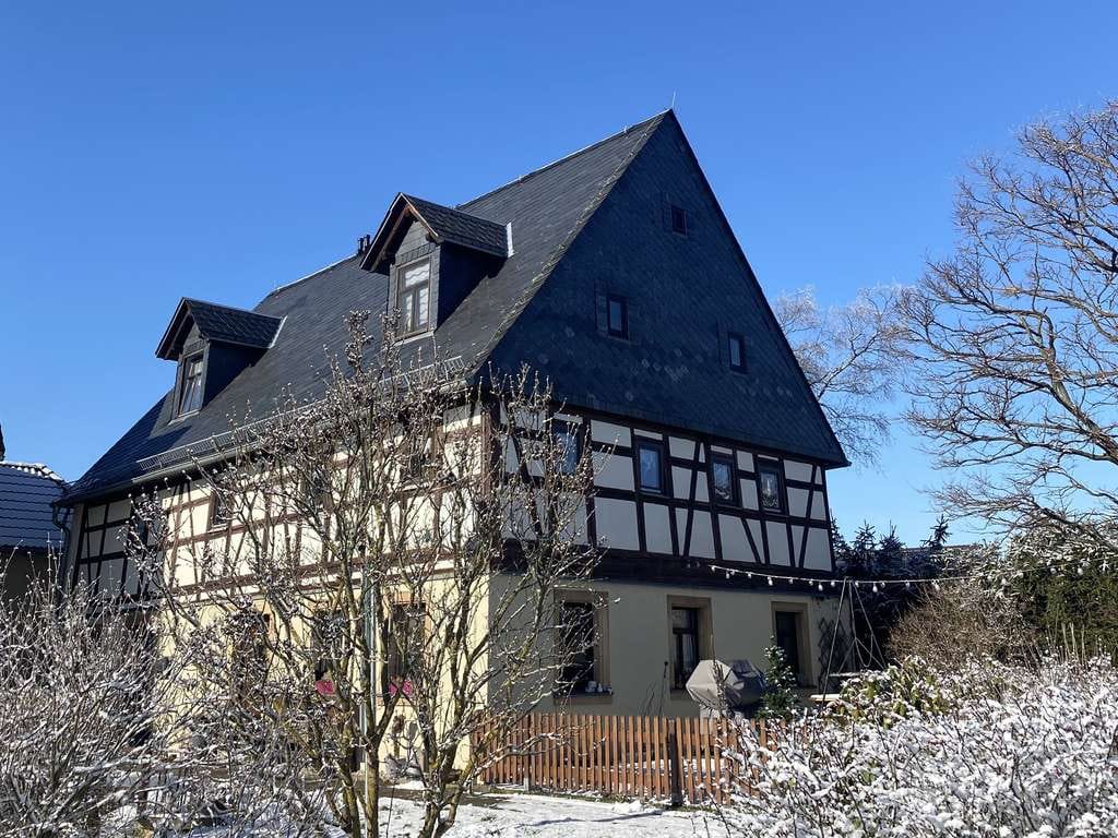 Immobilie in Claußnitz - Familientraum - DHH mit Gartenanteil in Claußnitz OT Diethendorf - Bild 0