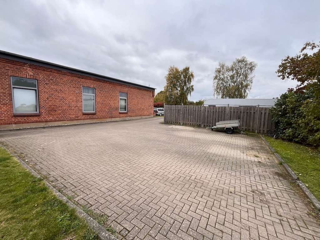 Immobilie in Grevesmühlen - Gepflegtes Mehrfamilienhaus – idealer Start für Ihr Immobilienportfolio - Bild 4