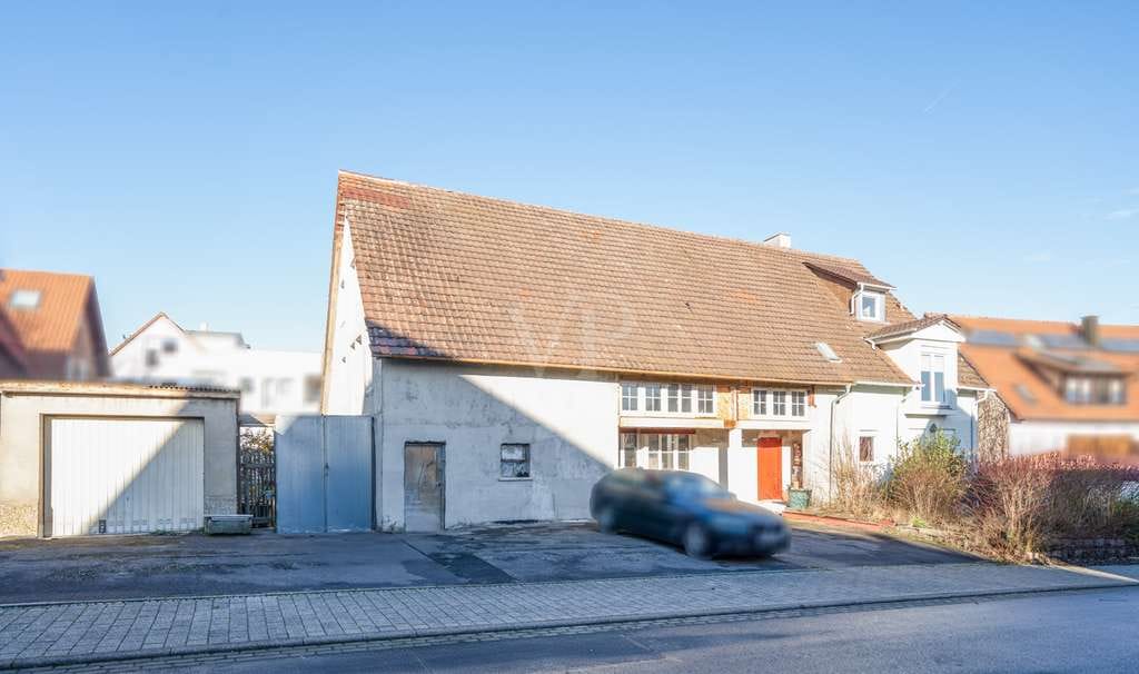 Immobilie in Deckenpfronn - Heimwerker aufgepasst - Vielfältige Nutzung in 3 Wohneinheiten im Reihenhausflair mit Ausbaupotenzia - Bild 2