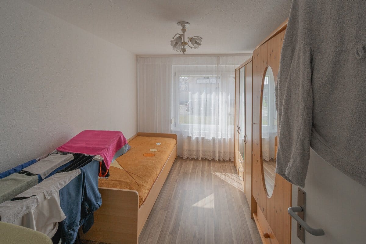 Immobilie in Dunningen - Sonniges 2 Familienhaus mit viel Platz für Ertrag und Rendite - Bild 4