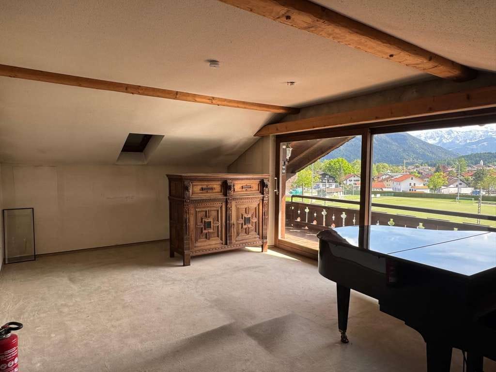 Immobilie in Oberau - 3 Zi.-DG-Wohnung mit Traumblick auf das Zugspitzmassiv und den Gießenbach!!! - Bild 4