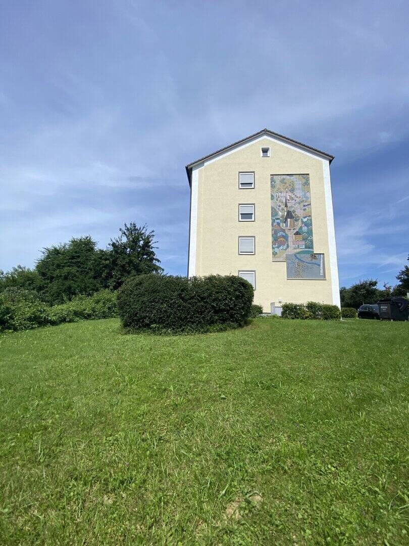 Immobilie in Burgkirchen an der Alz - Kapitalanlage: Vermietete 4-Zimmer-Wohnung in Burgkirchen! - Bild 1