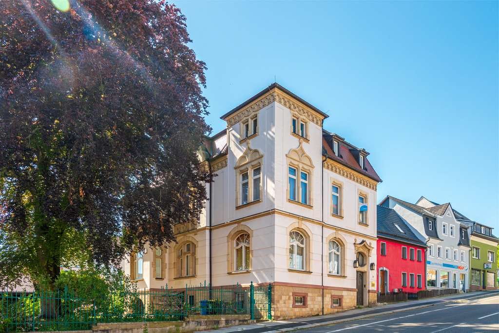 Immobilie in Hohenstein-Ernstthal - +++Stilvolles Anwesen: Exquisite Villa in Hohenstein-Ernstthal – Ihr Traumdomizil+++ - Bild 1