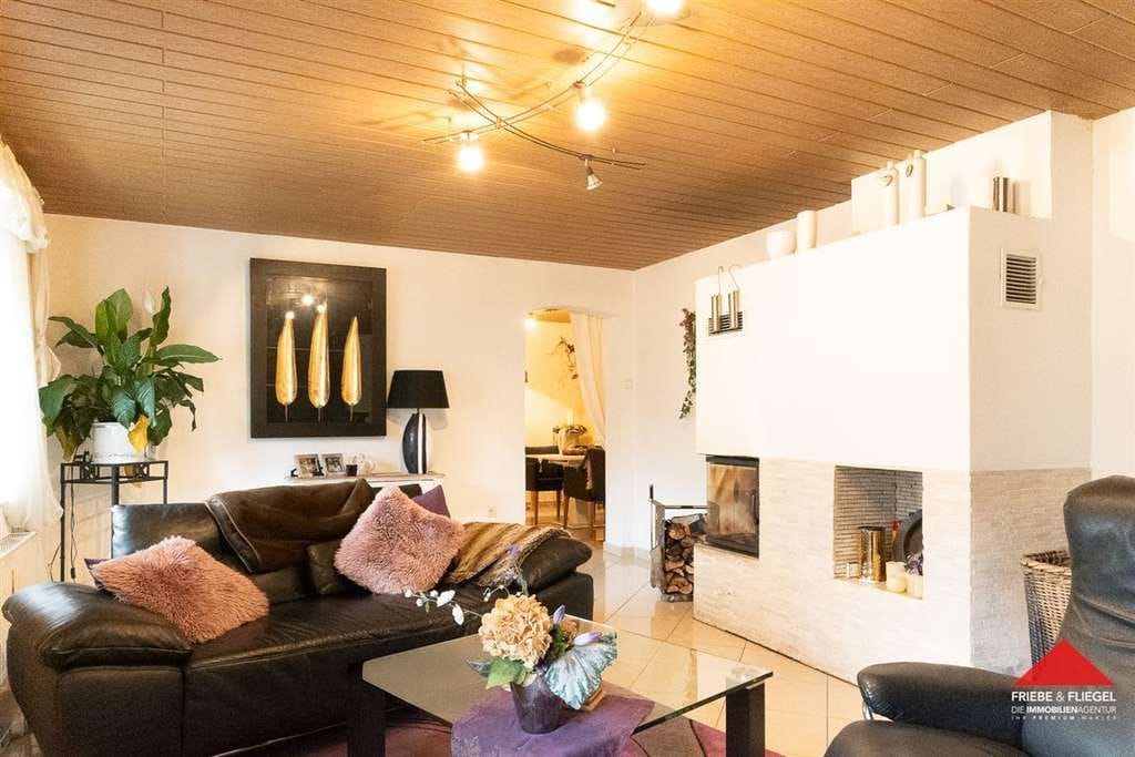 Immobilie in Kierspe - Vermietetes Mehrfamilienhaus in zentraler Lage von Kierspe - Bild 0