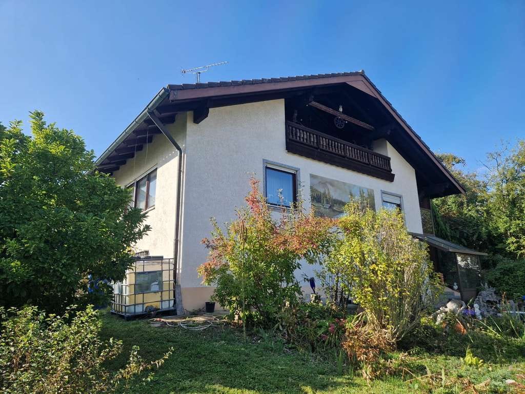 Immobilie in Heldenstein - Gepflegtes Einfamilienhaus mit Garage in Heldenstein - Bild 0