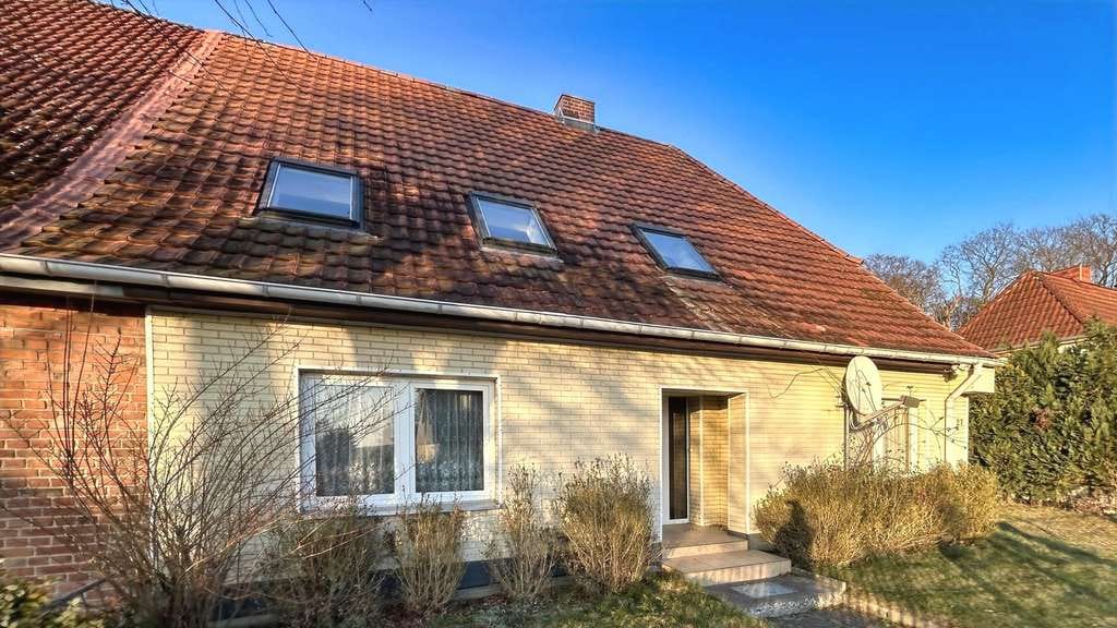 Immobilie in Gottesgabe - Naturidyll mit großem Grundstück & Teich - Bild 3