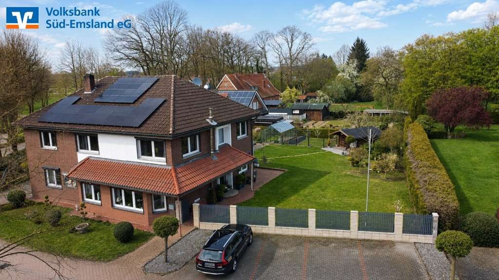 Immobilie in Freren - NEU: Modernisiertes Zweifamilienhaus mit viel Platz in idyllischer Landlage - Bild 0