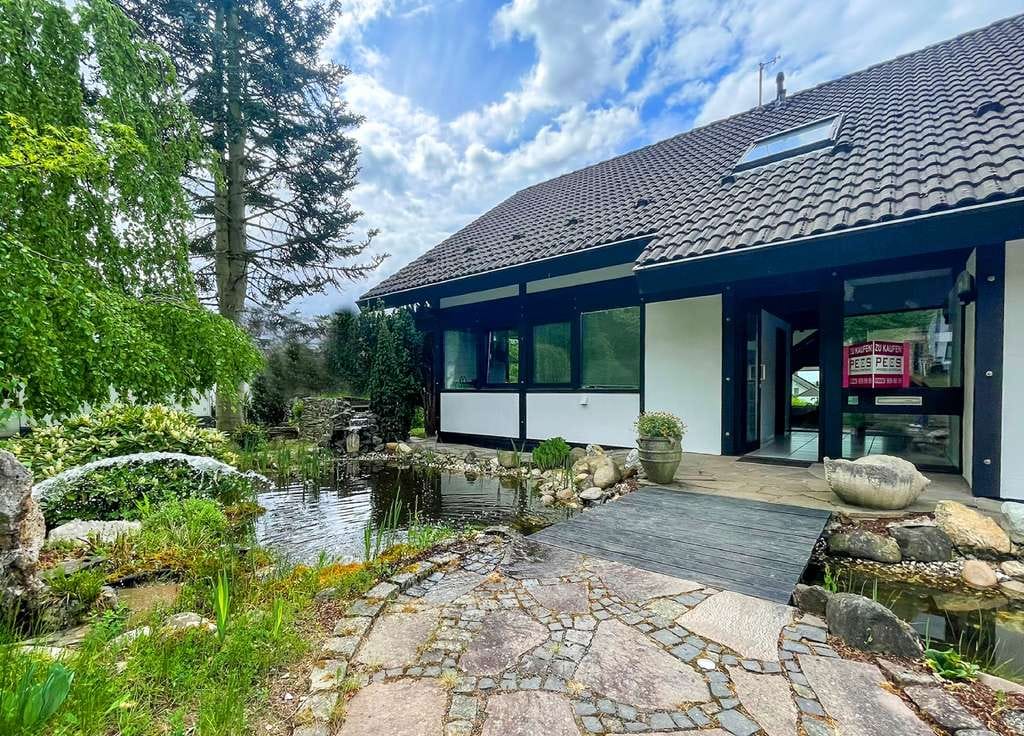 Immobilie in Weyerbusch - DAVINCI Wohnhaus sehr hell unn freundlich in bester Wohnlage mit Doppelgarage auf tollem Grundst - Bild 0