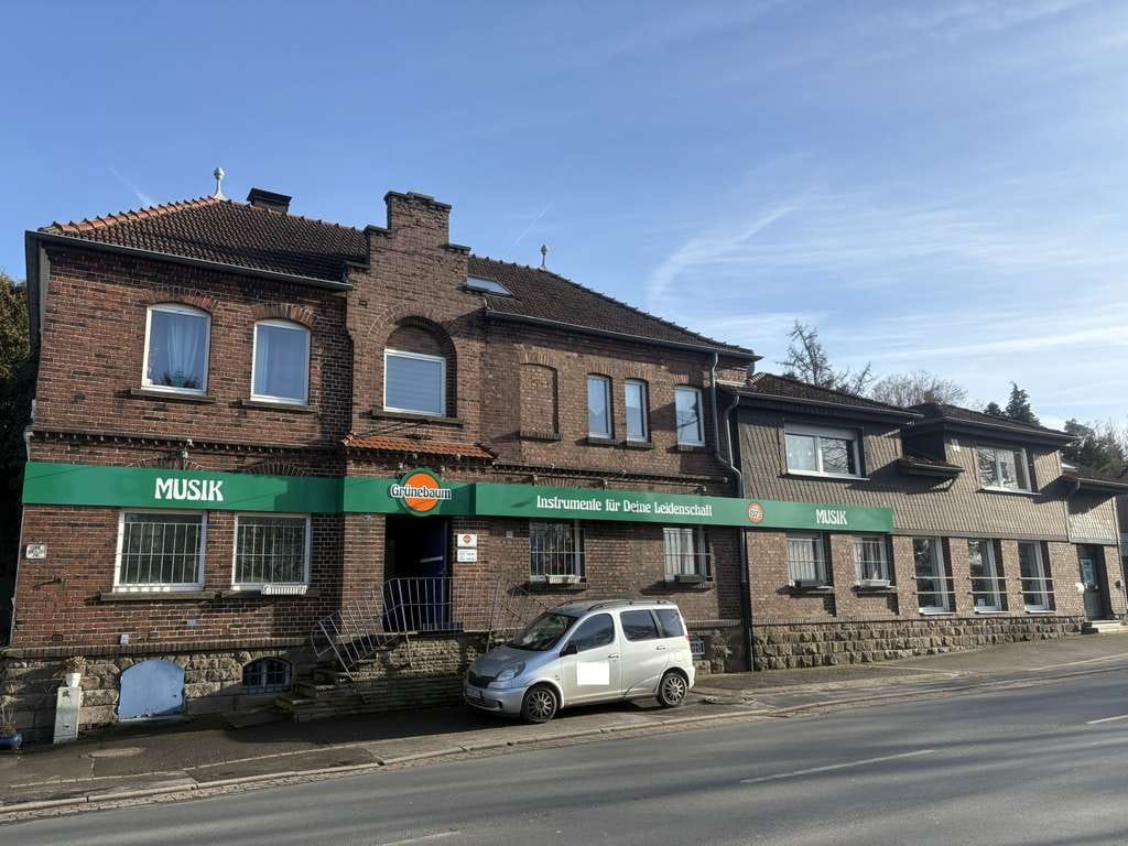 Immobilie in Schwerte - Attraktive Kapitalanlage in Schwerte-Ergste!  Wohn- u. Geschäftshaus  mit Blick in die Ruhrwiesen! - Bild 0