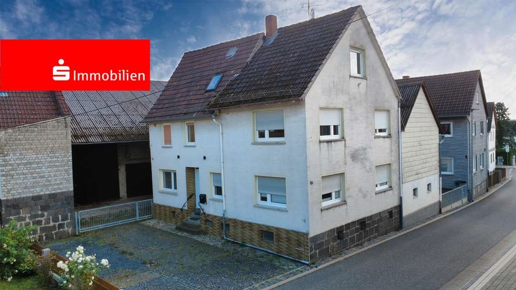 Immobilie in Allendorf (Lumda) - Einfamilienhaus mit großem Grundstück und vielseitigen Möglichkeiten – ideal für Pferdeliebhaber - Bild 0