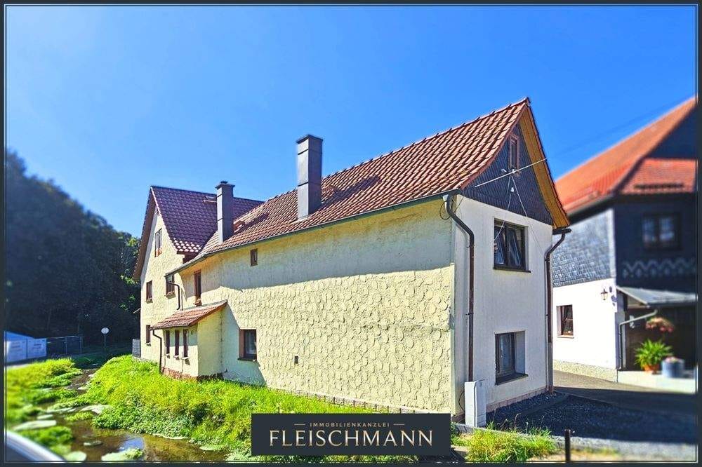 Immobilie in Schmeheim - Charmantes Fachwerkhaus mit saniertem Wohnbereich, Terrasse und vielfältigem Gestaltungspotenzial - Bild 3