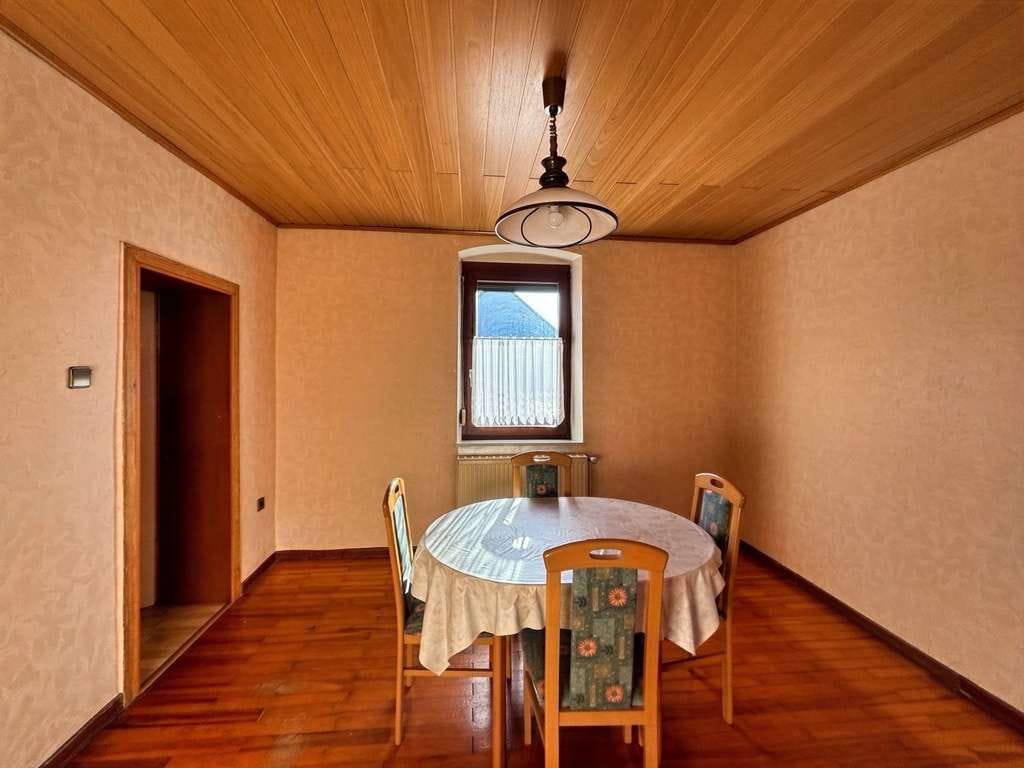 Immobilie in Schiffweiler - Klein aber mein! Einfamilienhaus mit Garage und Garten  - Bild 4