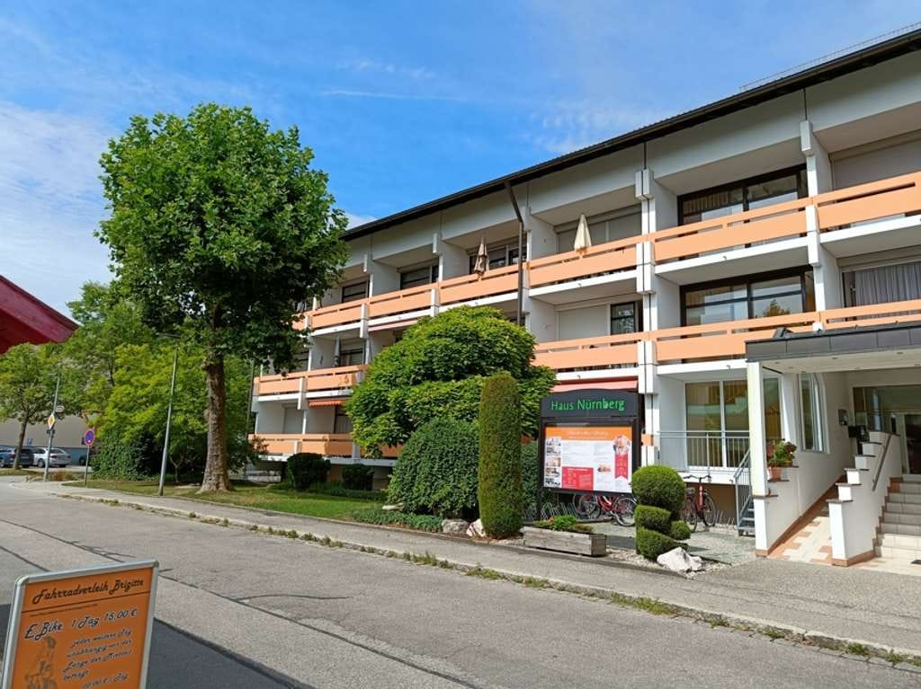 Immobilie in Bad Füssing - Modernes 1-Zimmer- Appartement direkt am Freizeitpark 
 in Bad Füssings Kurzone 1 - Bild 1