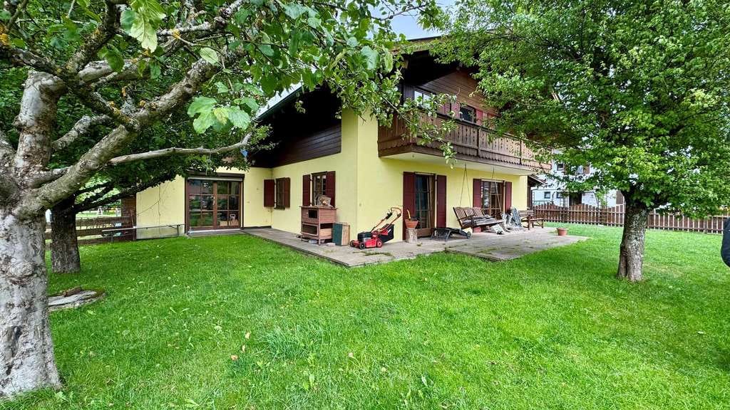 Immobilie in Saulgrub - Charmantes Einfamilienhaus in ruhiger, grüner Lage in Saulgrub-Altenau - Bild 1