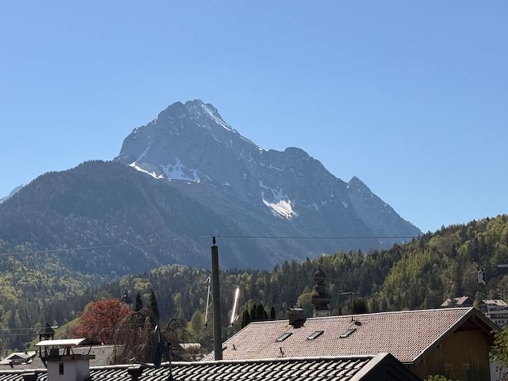 Immobilie in Mittenwald - ***3-Familienhaus***herrlicher Bergblick*** - Bild 4