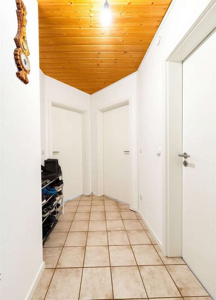 Immobilie in Odelzhausen - Gepflegte Dachgeschoss-Maisonette mit Kamin und zwei Außenbereichen. - Bild 4