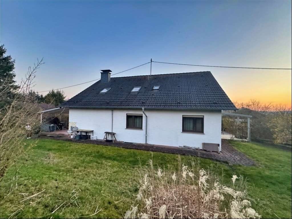 Immobilie in Sankt Wendel - Großzügiges Mehrgenerationen Wohnen - am grünen Stadtrand - Bild 2