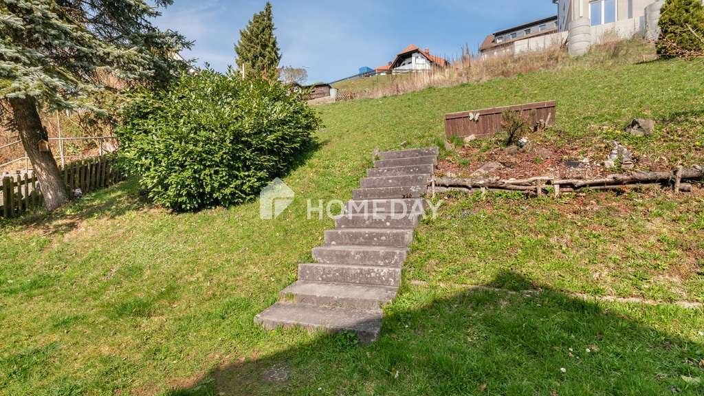 Immobilie in Bad Soden-Salmünster - Teilvermietetes Mehrfamilienhaus mit 4 Einheiten, Balkonen, Terrasse und Stellplätzen - Bild 4