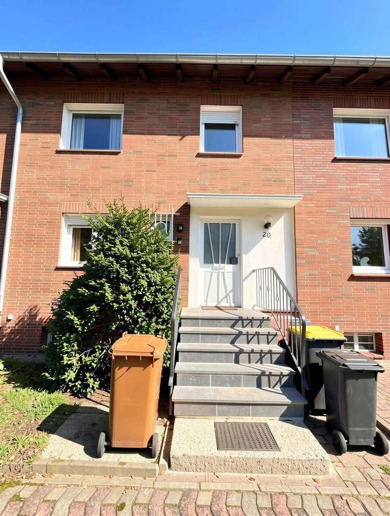 Immobilie in Diepholz - *** Reihenmittelhaus mit Wintergarten in Diepholz zu verkaufen*** - Bild 0